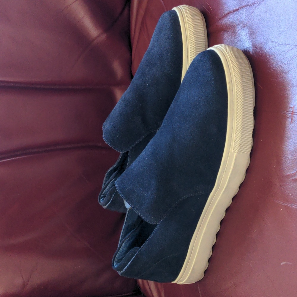 Women's Size 8 J/Slides Blue Suede slip on Sneakers